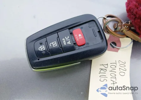 2020 Toyota Prius Prime Le из США, поврежденный, VIN JTDKARFP7L3131606